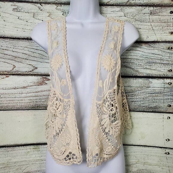 Vivid Collection of NY Women’s Ivory Crochet Lace Vest Large Boho Festival Top - Picture 1 of 11
